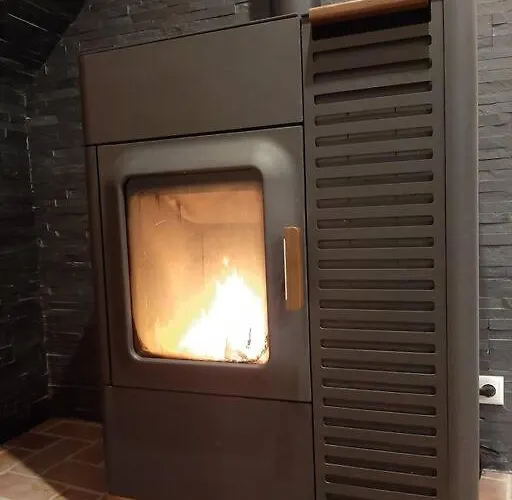 Geschichte Trifft Moderne - Fachwerkhaus 度假居